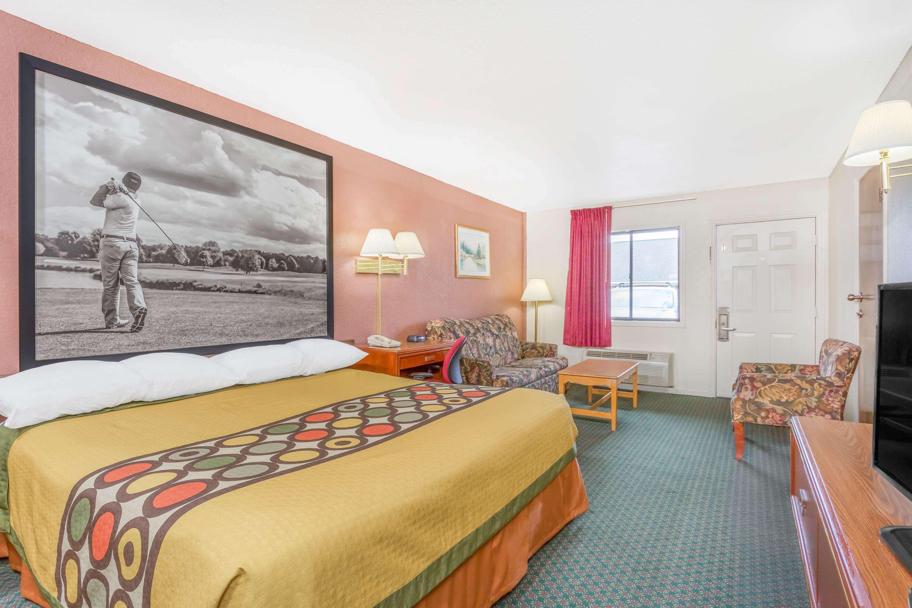 Super 8 By Wyndham Santee Hotel Eksteriør billede
